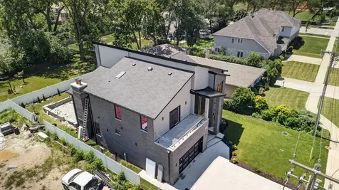 8313 West Church Street Niles IL 60714