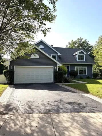 310 Chesterfield Lane Vernon Hills IL 60061