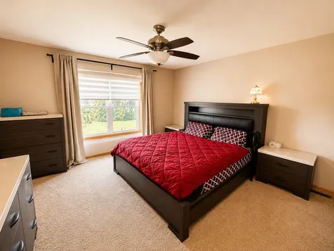 423 Cross Plains Road Rockford IL 61107