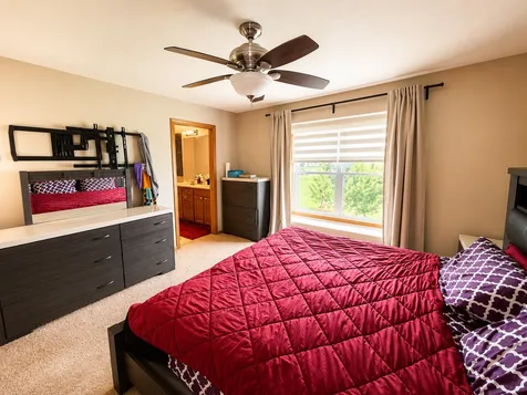 423 Cross Plains Road Rockford IL 61107