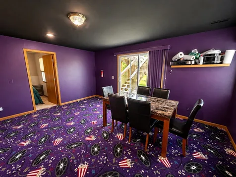 423 Cross Plains Road Rockford IL 61107