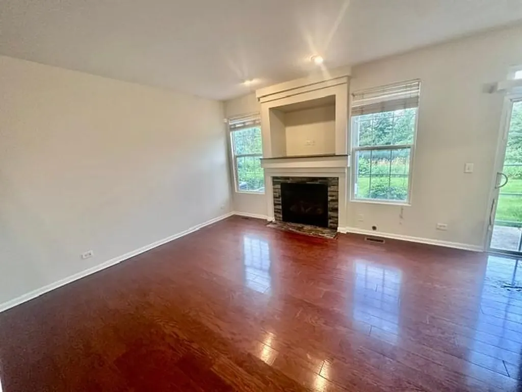 24130 Walnut Circle Plainfield IL 60585