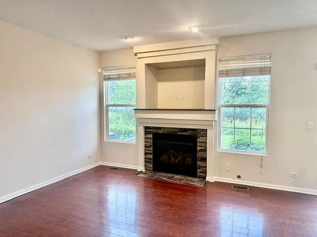 24130 Walnut Circle Plainfield IL 60585