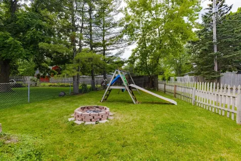 1904 Ezra Avenue Zion IL 60099