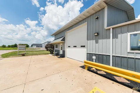 1421 Industrial Park Road Minonk IL 61760