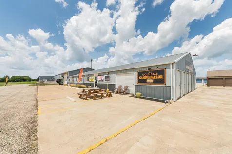 1421 Industrial Park Road Minonk IL 61760