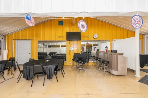 1421 Industrial Park Road Minonk IL 61760
