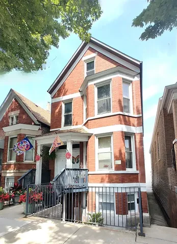 3643 South Hermitage Avenue Chicago IL 60609