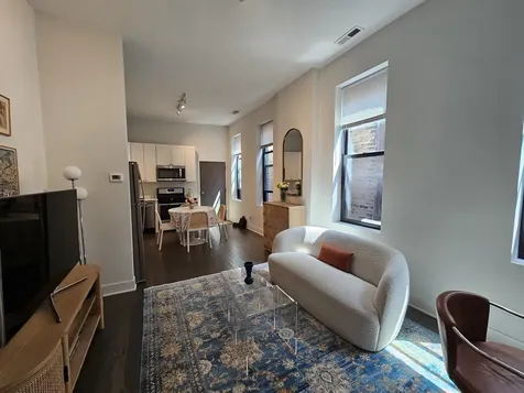 951 West Armitage Avenue Chicago IL 60614