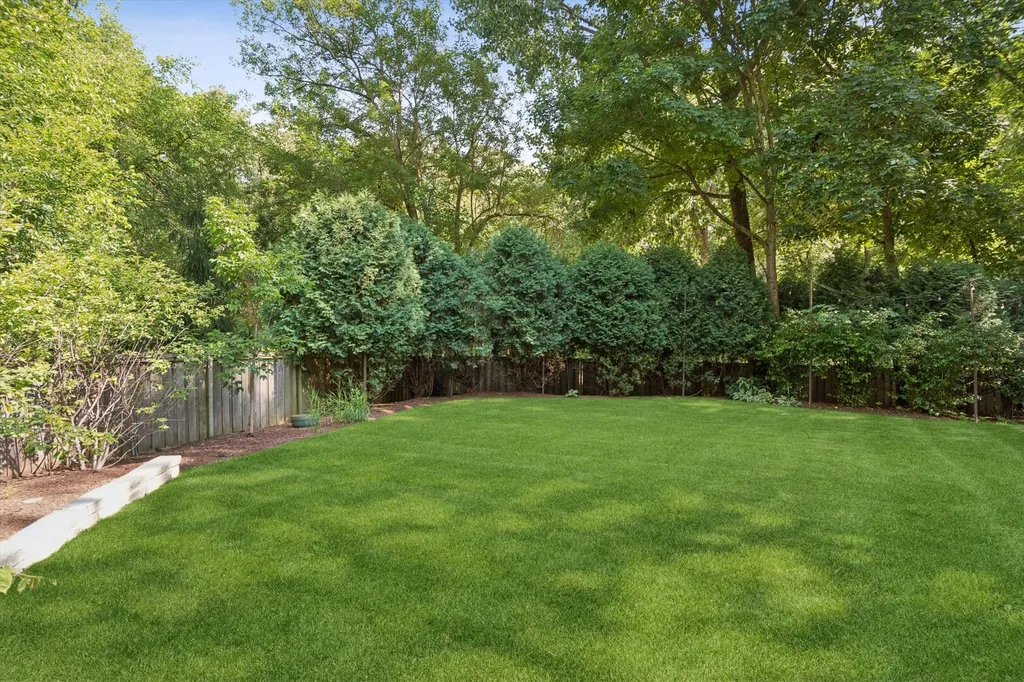 329 Royce Woods Court Naperville IL 60565