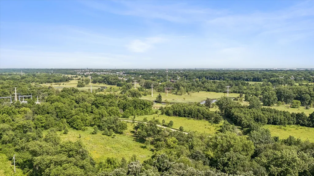 329 Royce Woods Court Naperville IL 60565
