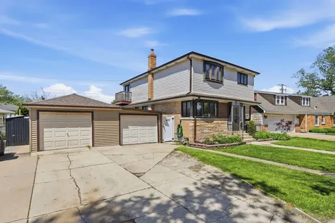 4656 25TH Avenue Schiller Park IL 60176