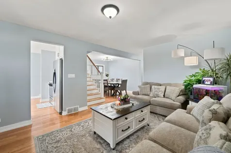 4656 25TH Avenue Schiller Park IL 60176
