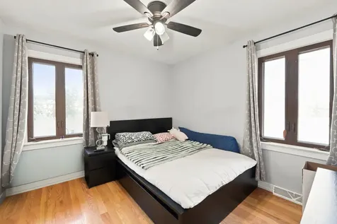 4656 25TH Avenue Schiller Park IL 60176