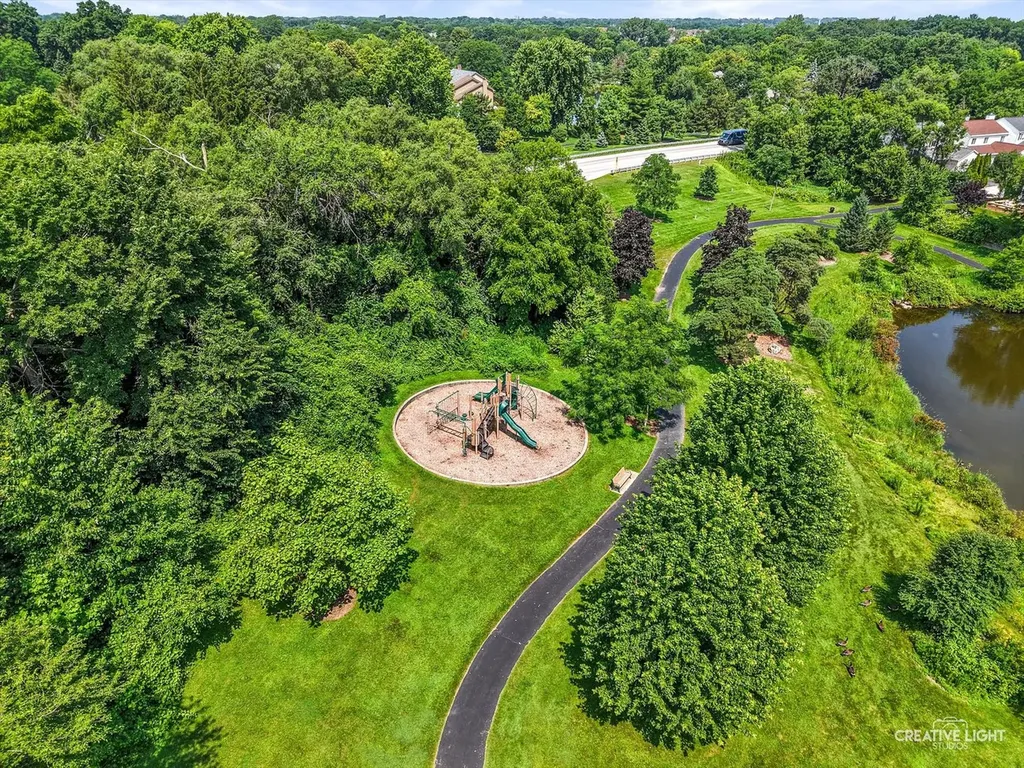 2277 Ridgewood Road Lisle IL 60532