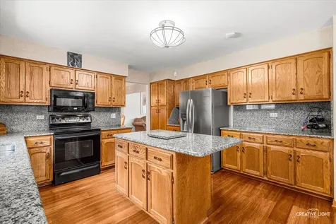 2277 Ridgewood Road Lisle IL 60532