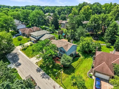 2277 Ridgewood Road Lisle IL 60532
