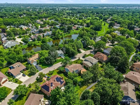 2277 Ridgewood Road Lisle IL 60532