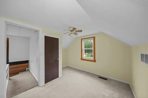 224 Avenue H Avenue Rochelle IL 61068