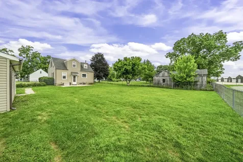 224 Avenue H Avenue Rochelle IL 61068