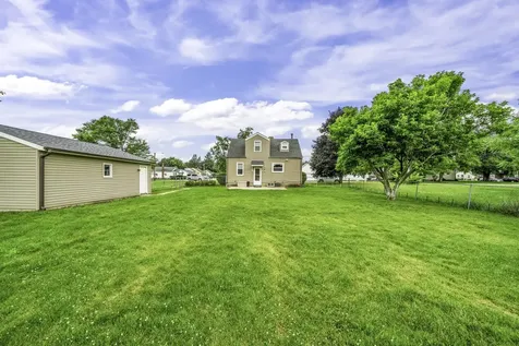 224 Avenue H Avenue Rochelle IL 61068