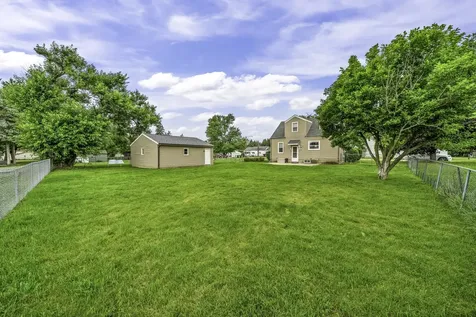 224 Avenue H Avenue Rochelle IL 61068