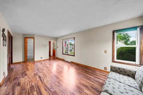 224 Avenue H Avenue Rochelle IL 61068