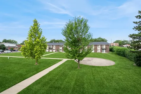 9562 Park Lane Des Plaines IL 60016