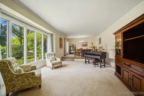 39w390 Juliet Drive Elgin IL 60124