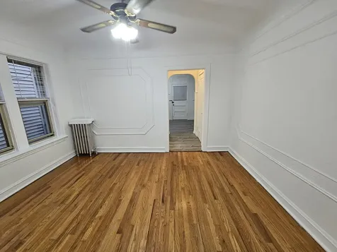 2456 West Catalpa Avenue Chicago IL 60625
