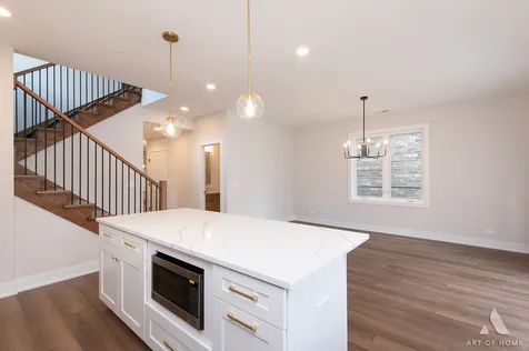7610 West 60th Place Summit IL 60501