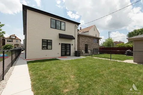 7610 West 60th Place Summit IL 60501