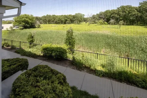 406 Prairie Court Morton Grove IL 60053