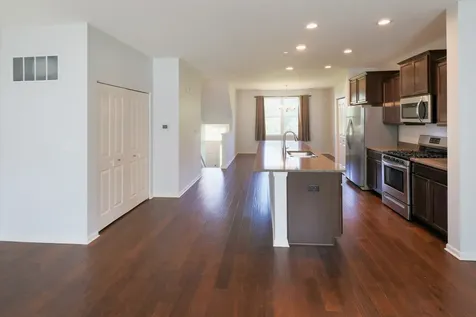 406 Prairie Court Morton Grove IL 60053