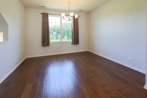 406 Prairie Court Morton Grove IL 60053