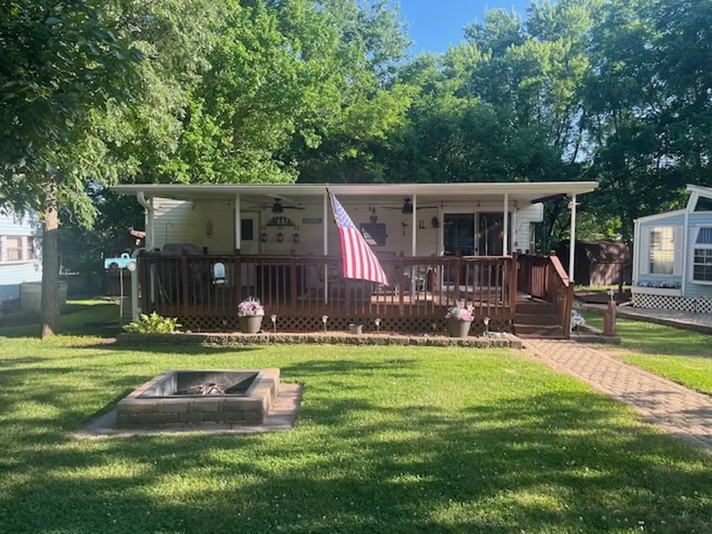 2795 East 28th Lot 308 Road Seneca IL 61360