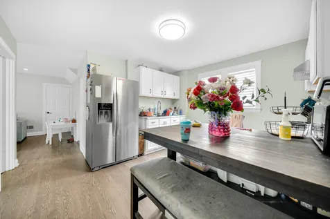 4918 West Winnemac Avenue Chicago IL 60630