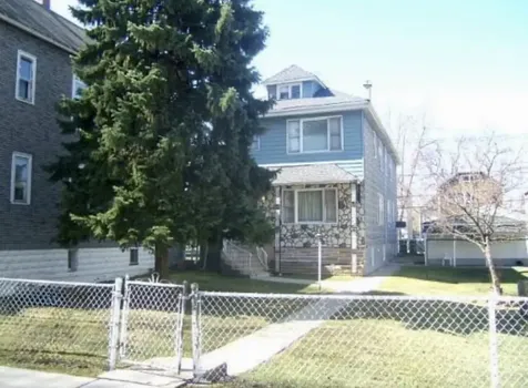 8518 South Muskegon Avenue Chicago IL 60617
