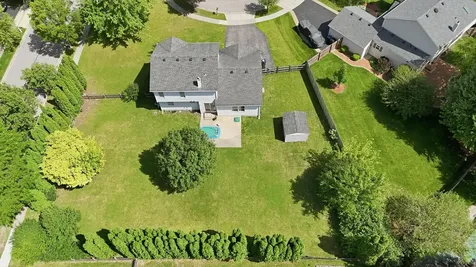 1 Regal Court Algonquin IL 60102
