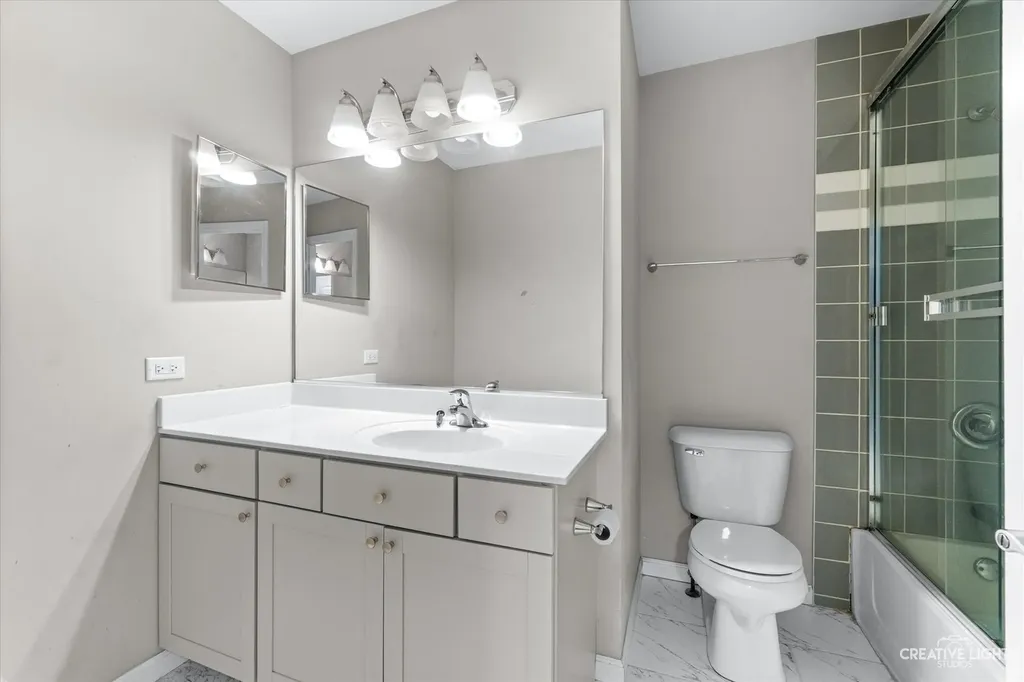 2910 Worcester Lane Aurora IL 60504