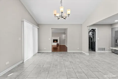 2910 Worcester Lane Aurora IL 60504