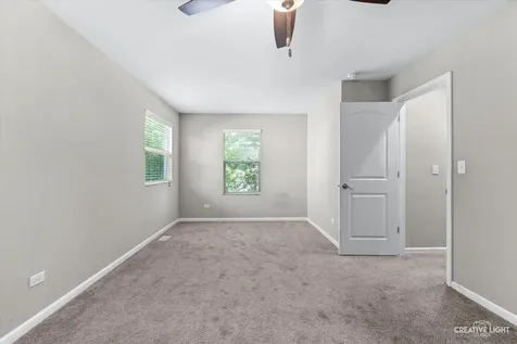 2910 Worcester Lane Aurora IL 60504