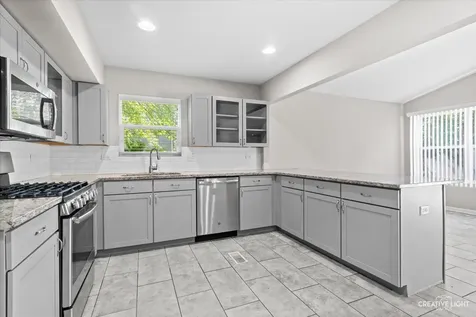 2910 Worcester Lane Aurora IL 60504