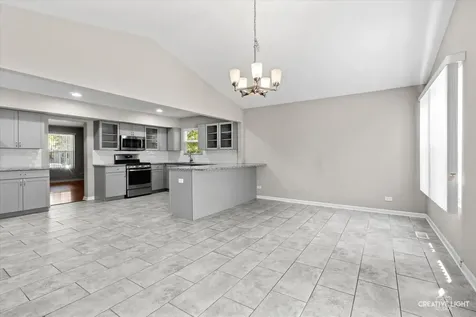 2910 Worcester Lane Aurora IL 60504