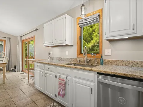 102 North East Centralia Place Poplar Grove IL 61065