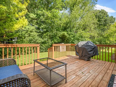 102 North East Centralia Place Poplar Grove IL 61065