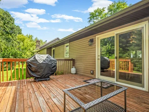 102 North East Centralia Place Poplar Grove IL 61065