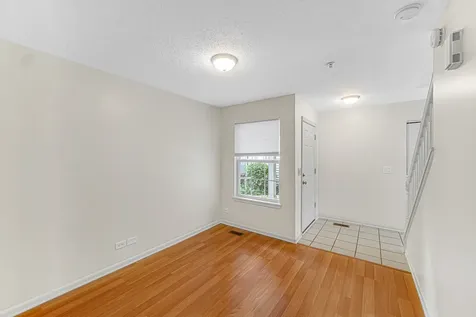 2588 Dickens Court Aurora IL 60503