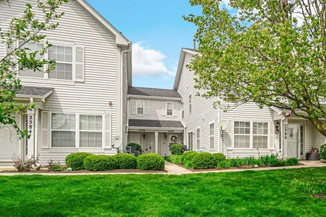 2588 Dickens Court Aurora IL 60503