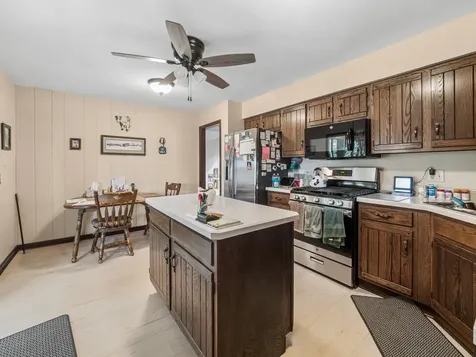 46W989 Kelley Road Hampshire IL 60140